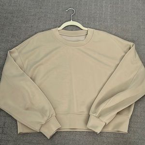 Lululemon perfectly oversized cropped crew softstreme